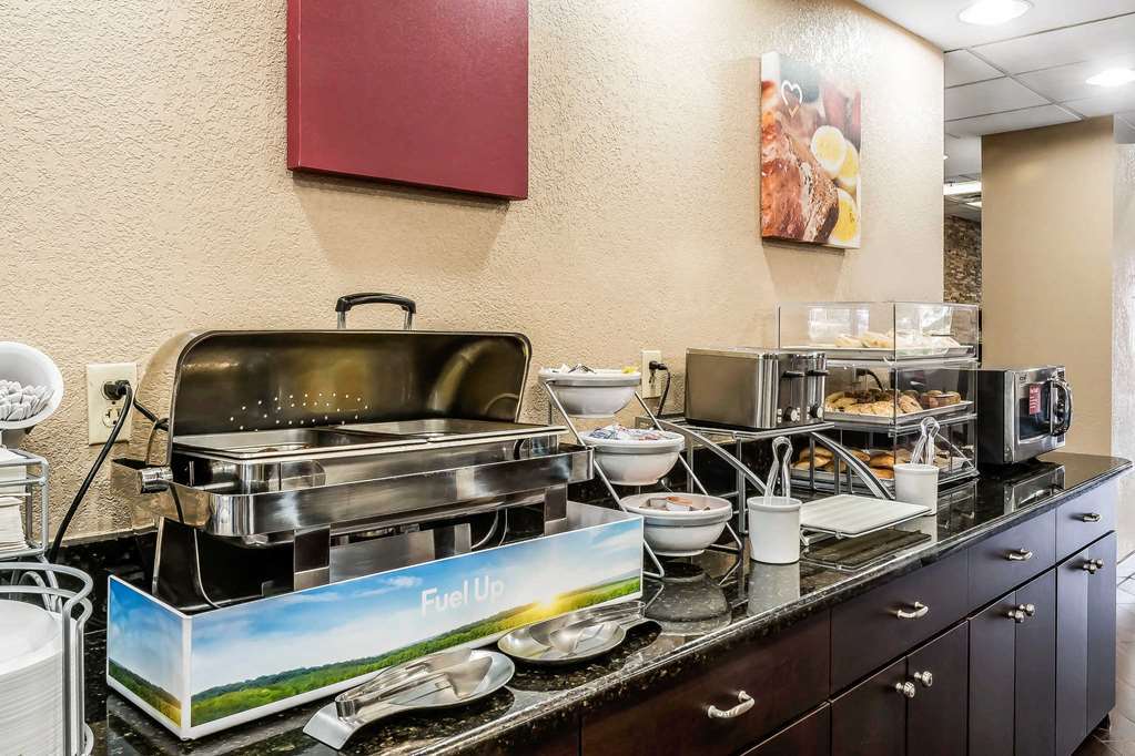 Comfort Suites Tallahassee Downtown Restaurante foto