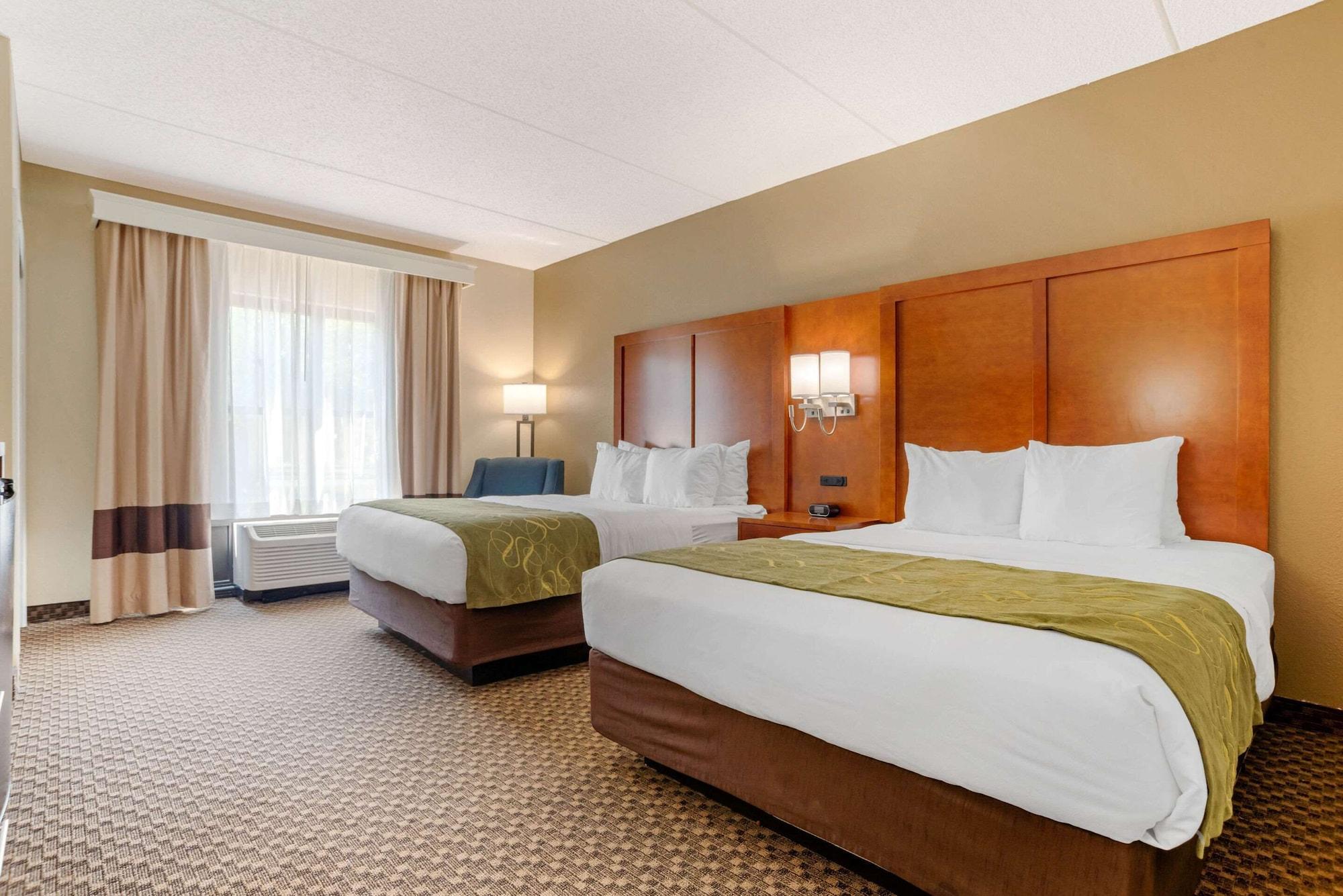 Comfort Suites Tallahassee Capitol - University Area Exterior foto